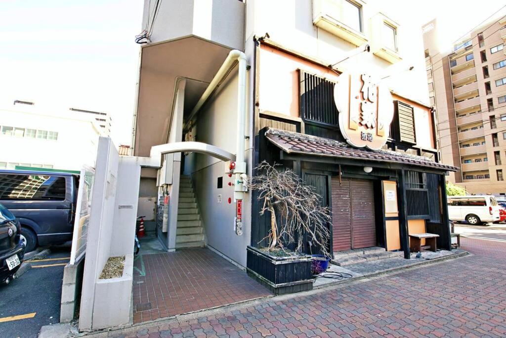 Apartment クレストys千代田7b