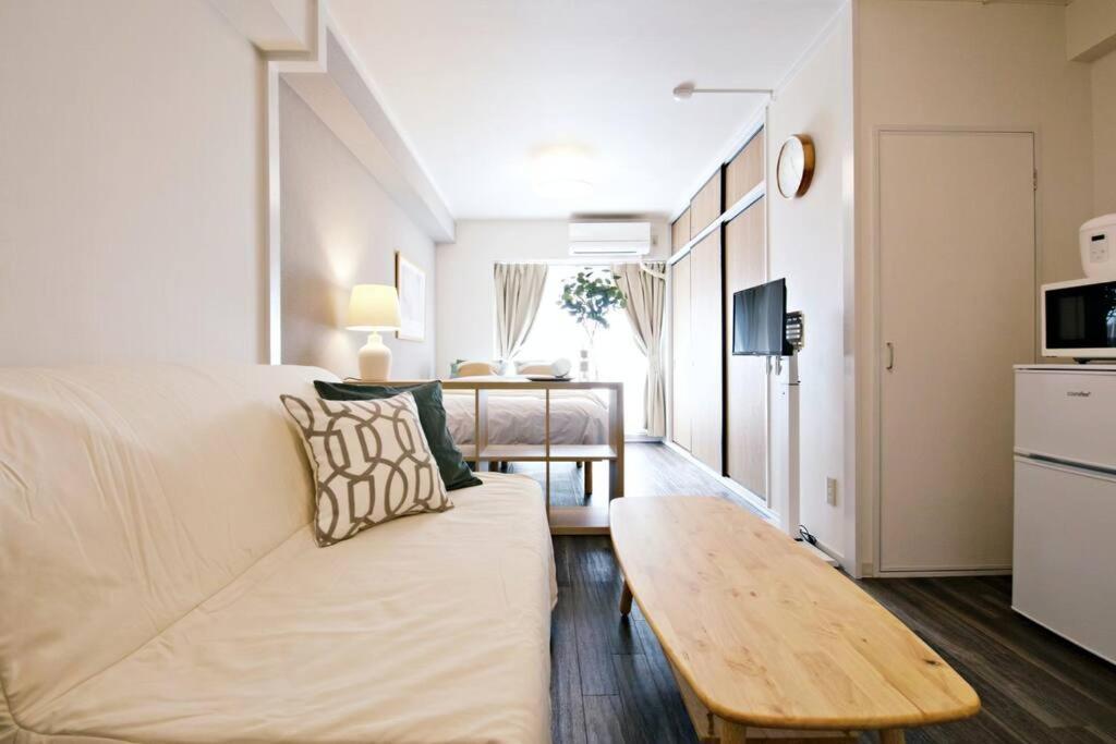 Apartment クレストys千代田7b *